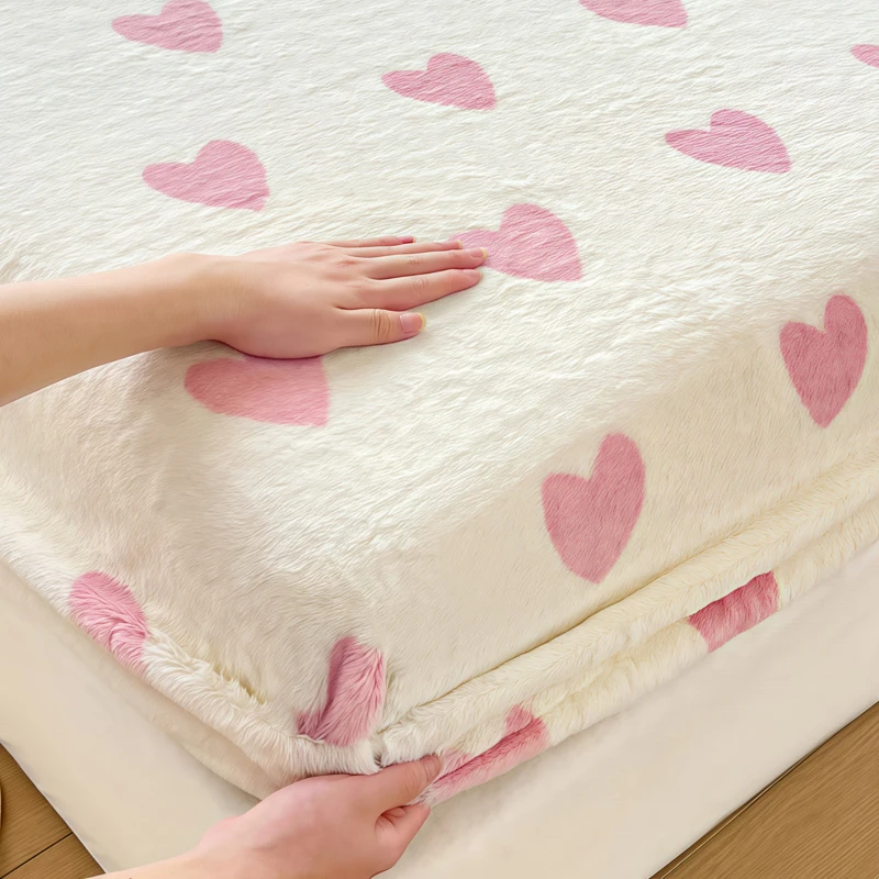 WOSTAR Winter warm plush fitted sheet elastic mattress protector cover red heart printed fluffy coral fleece bed linens 200x220