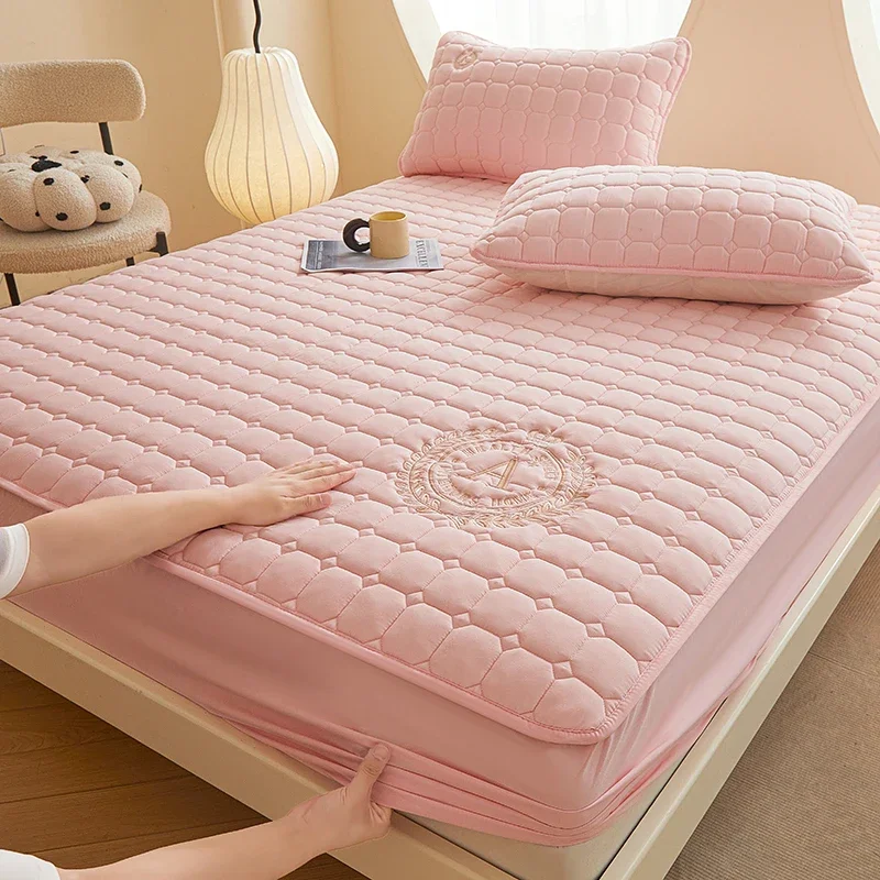 WASART Thicken quilted mattress protector cover solid embroidery luxury double bed elastic fitted sheet style bed protection pad